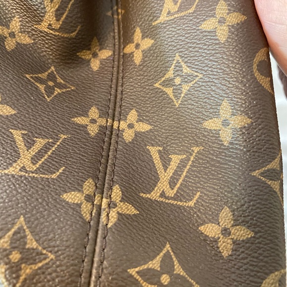 VERIFIED AUTHENTIC FROM POSH LV SHOULDER BAG - Picture 5 of 7
